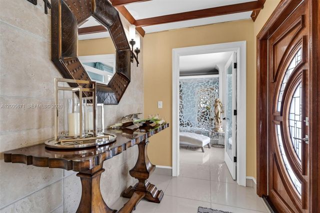 17932 NW 78th Ave, Hialeah, FL 33015