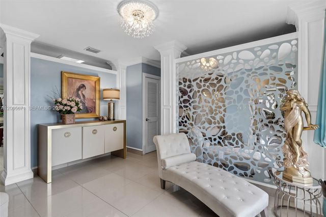 17932 NW 78th Ave, Hialeah, FL 33015