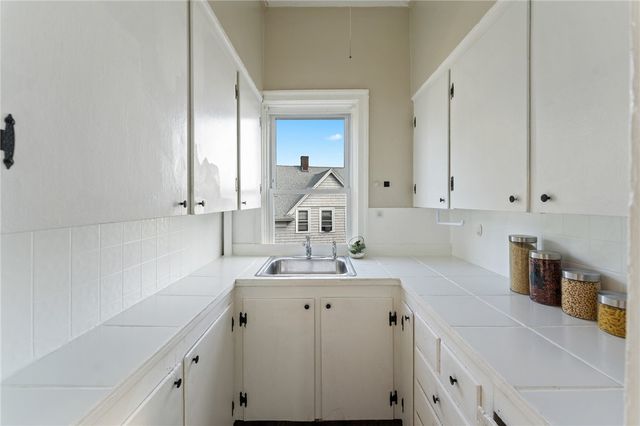 1165 Chalkstone Avenue, Providence, RI 02908