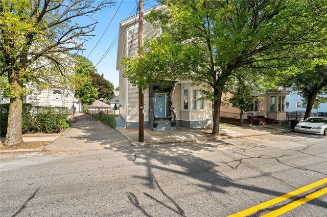 1165 Chalkstone Avenue, Providence, RI 02908