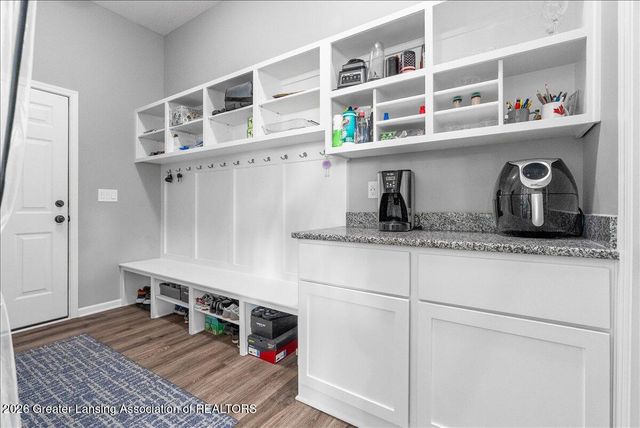 3843 Baulistrol Drive, Okemos, MI 48864
