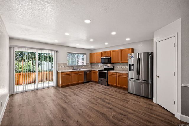 413 HINGE FLS, Cibolo, TX 78108