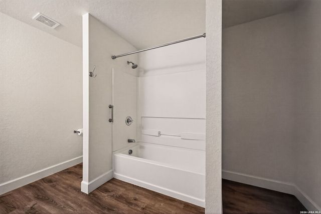 413 HINGE FLS, Cibolo, TX 78108