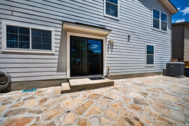 413 HINGE FLS, Cibolo, TX 78108