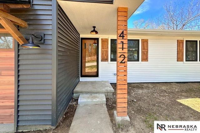 412 S 16th Street, Plattsmouth, NE 68048