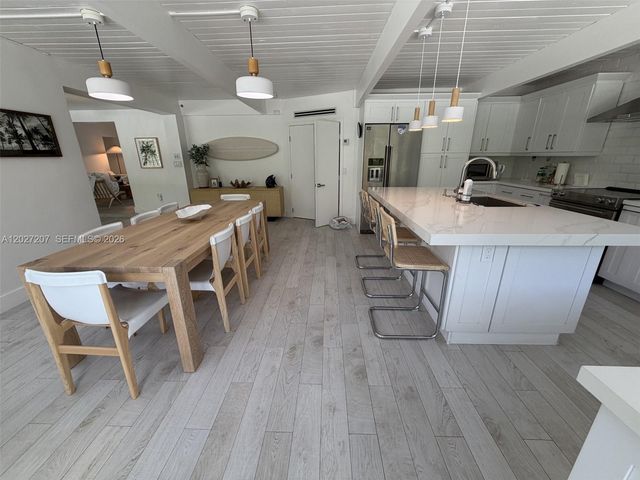 665 Allendale Road, Key Biscayne, FL 33149