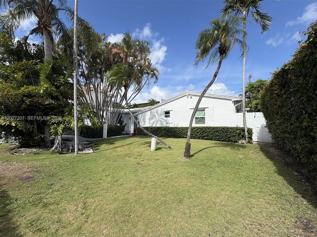 665 Allendale Road, Key Biscayne, FL 33149