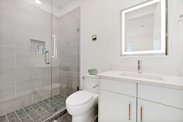 1952 Kearney Court, Dallas, TX 75204