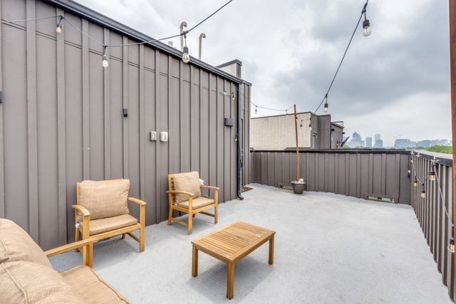 1952 Kearney Court, Dallas, TX 75204
