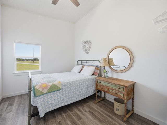 209 County Road 2696, Alvord, TX 76225