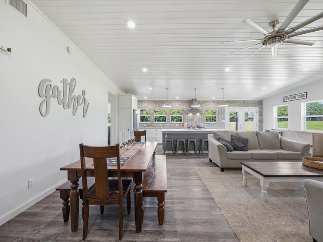 209 County Road 2696, Alvord, TX 76225