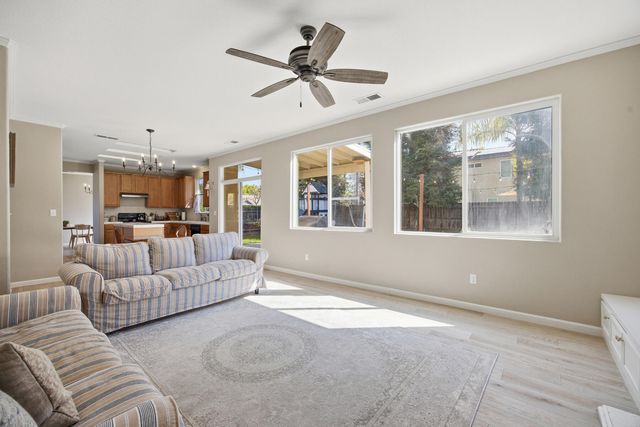 1242 N Julieann Street, Visalia, CA 93291