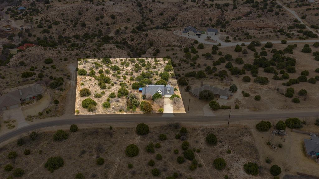 440 ROBERTS Drive, Amarillo, TX 79118