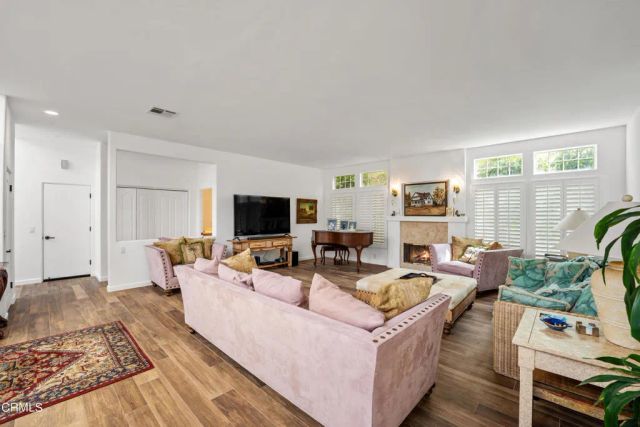 2000 Peninsula Road, Oxnard, CA 93035