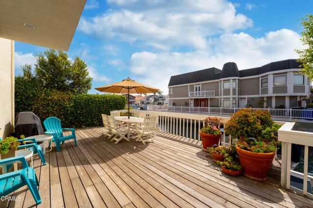 2000 Peninsula Road, Oxnard, CA 93035