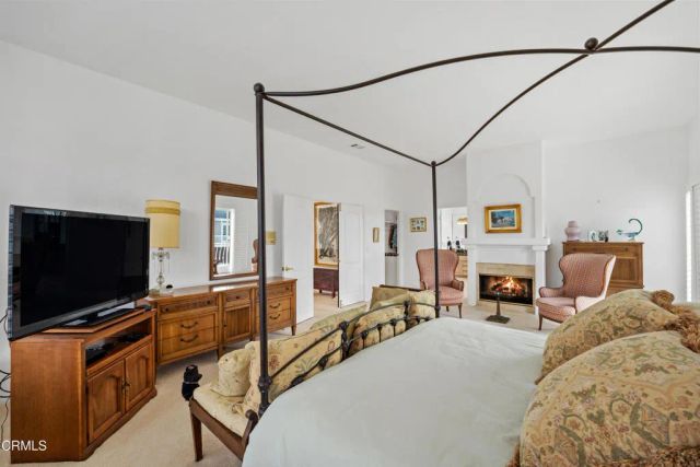 2000 Peninsula Road, Oxnard, CA 93035