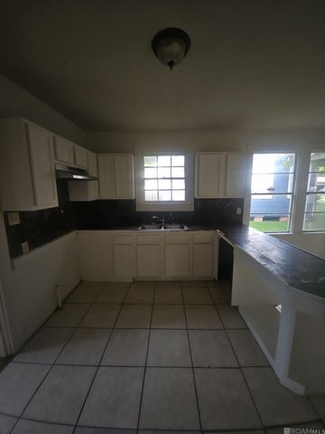 5976 Victory Dr, Baton Rouge, LA 70805