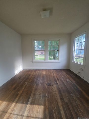5976 Victory Dr, Baton Rouge, LA 70805