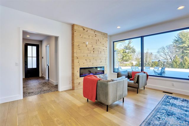 37 Harvest Road, New City, NY 10956