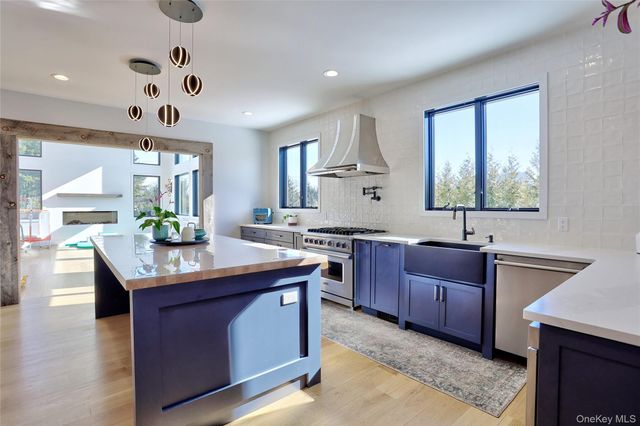 37 Harvest Road, New City, NY 10956