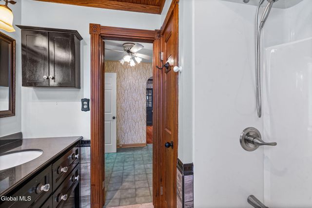 24 Craig Street, Watervliet, NY 12189