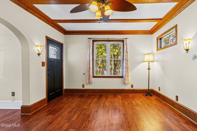 24 Craig Street, Watervliet, NY 12189