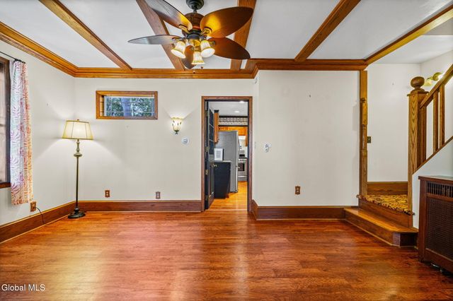 24 Craig Street, Watervliet, NY 12189