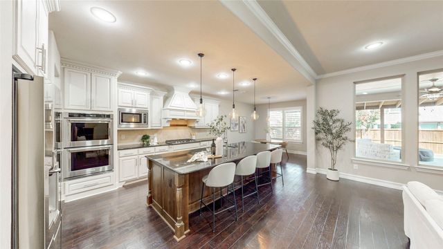 2883 Redfern Drive, Trophy Club, TX 76262