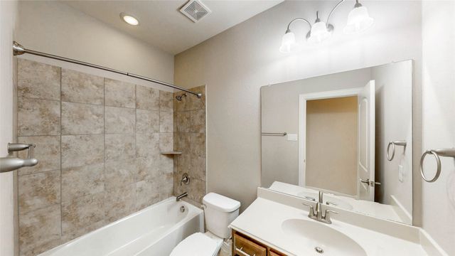 2883 Redfern Drive, Trophy Club, TX 76262