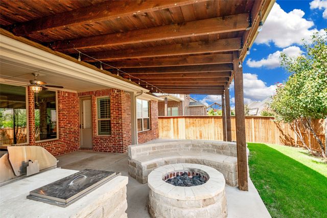 2883 Redfern Drive, Trophy Club, TX 76262