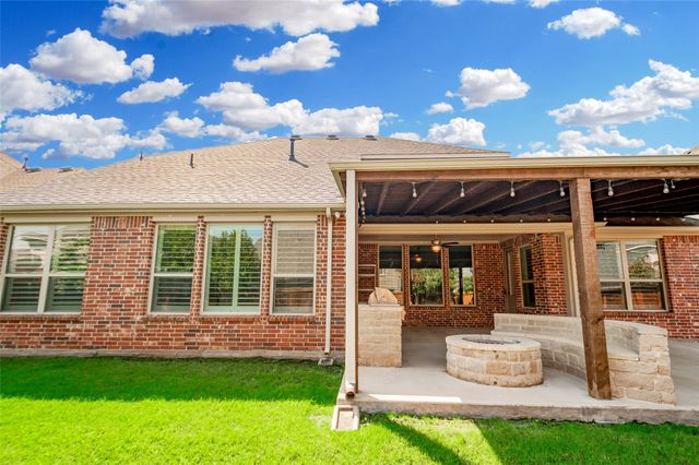 2883 Redfern Drive, Trophy Club, TX 76262