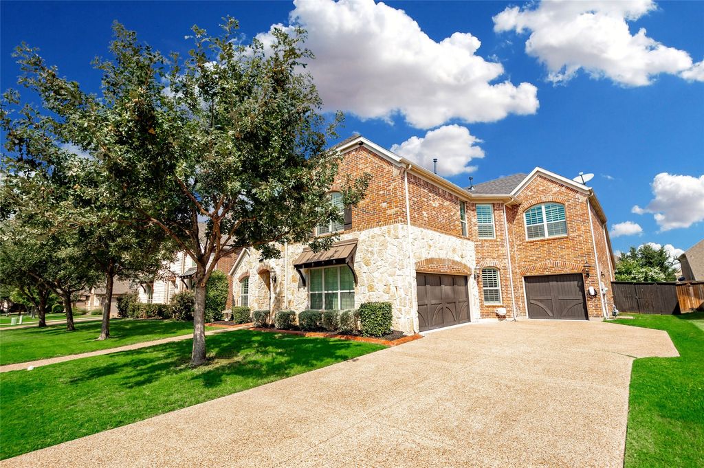 2883 Redfern Drive, Trophy Club, TX 76262 — photo 2