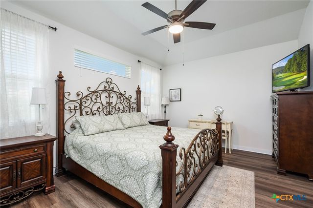 1944 Colonial Avenue, New Braunfels, TX 78130