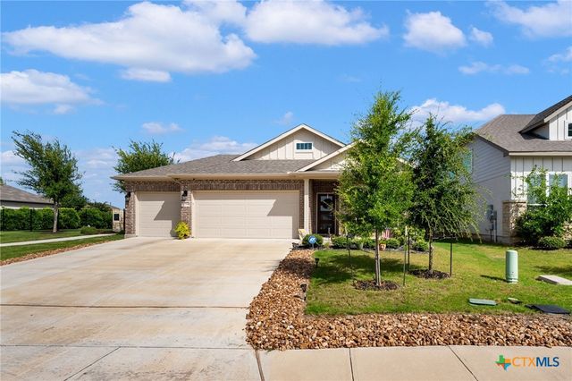 1944 Colonial Avenue, New Braunfels, TX 78130