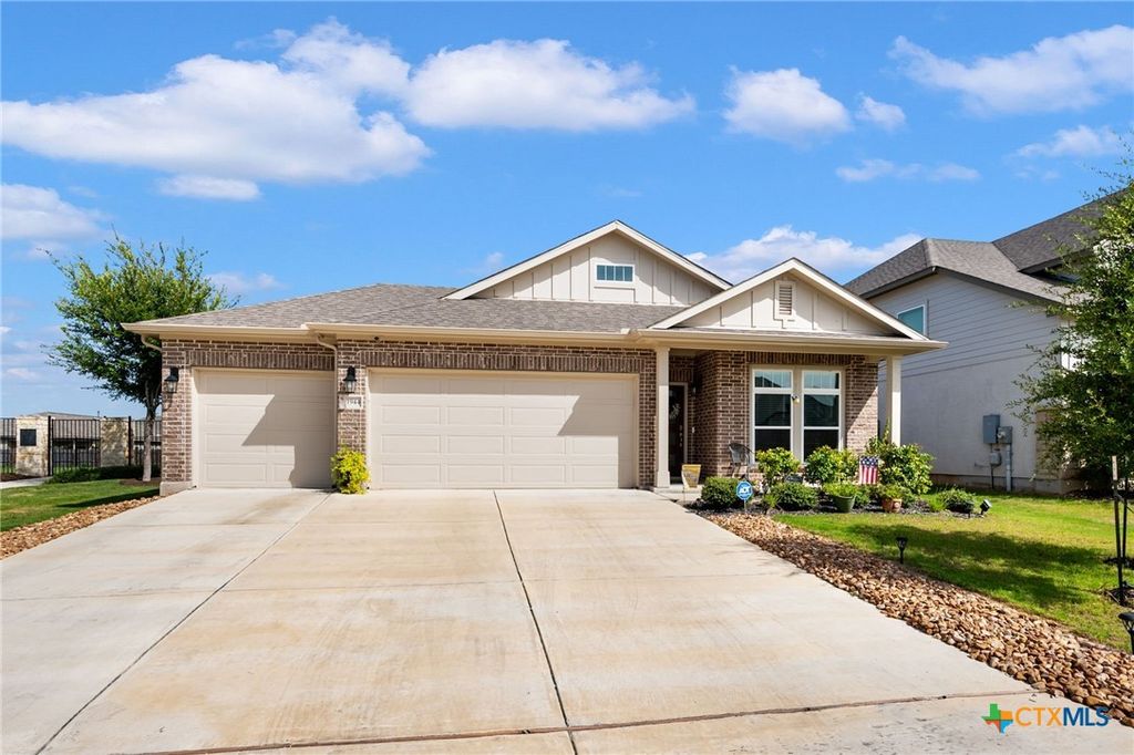 1944 Colonial Avenue, New Braunfels, TX 78130