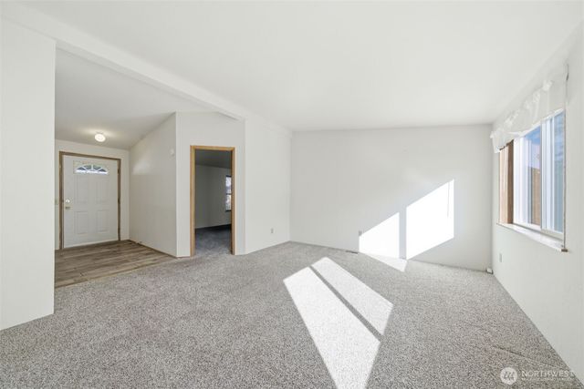 21201 NE 58th Street #46, Vancouver, WA 98682
