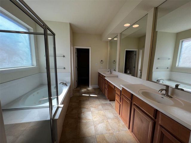 15224 Interlachen DR, Austin, TX 78717