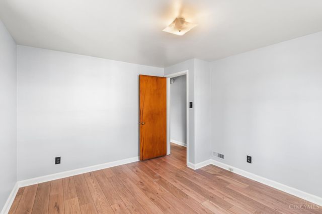 1415 Maple Avenue, Wyoming, OH 45215