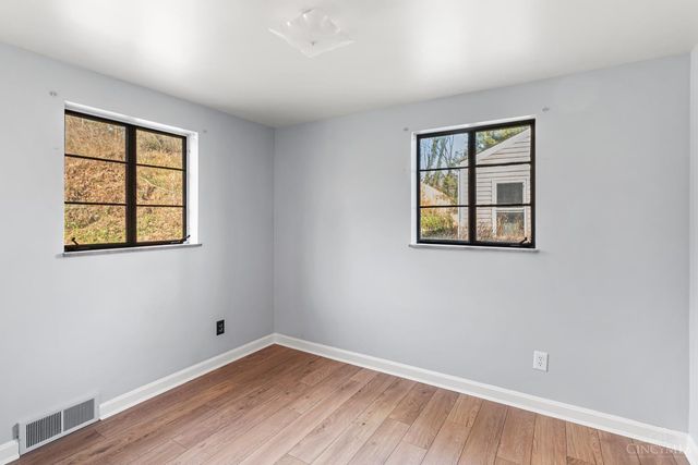 1415 Maple Avenue, Wyoming, OH 45215