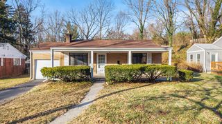 1415 Maple Avenue, Wyoming, OH 45215