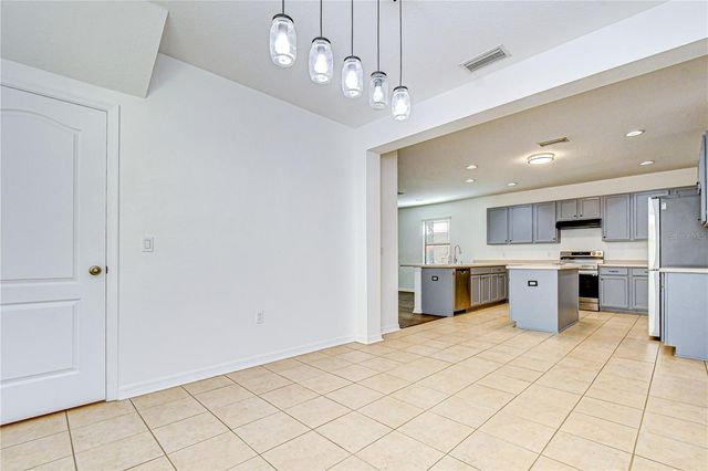 7809 TUSCANY WOODS DRIVE, Tampa, FL 33647