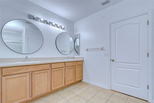 7809 TUSCANY WOODS DRIVE, Tampa, FL 33647