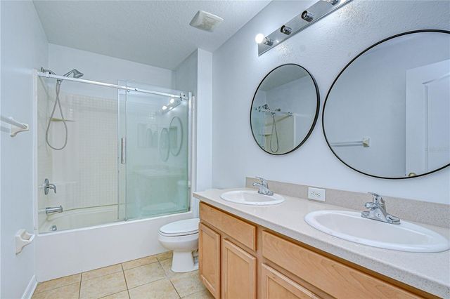 7809 TUSCANY WOODS DRIVE, Tampa, FL 33647