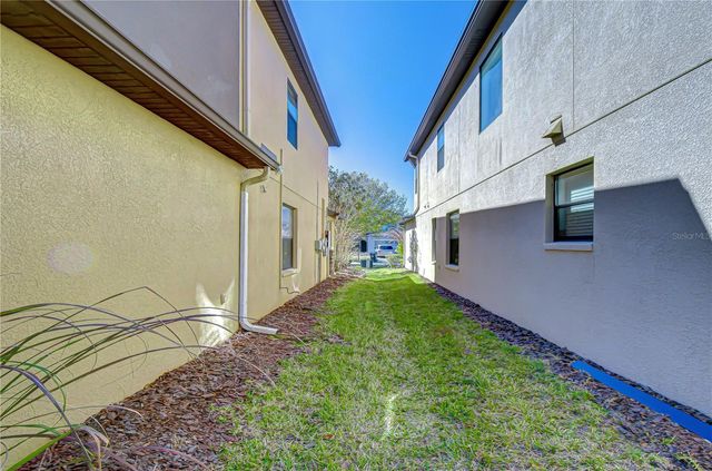 7809 TUSCANY WOODS DRIVE, Tampa, FL 33647