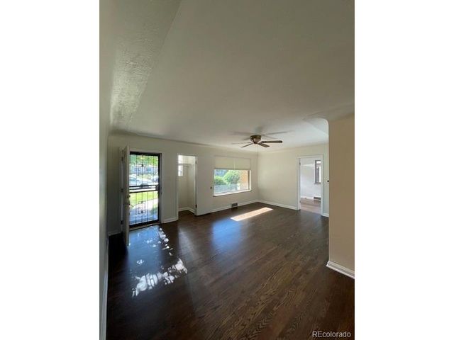 3060 Dahlia St, Denver, CO 80207