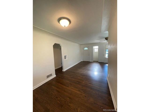 3060 Dahlia St, Denver, CO 80207
