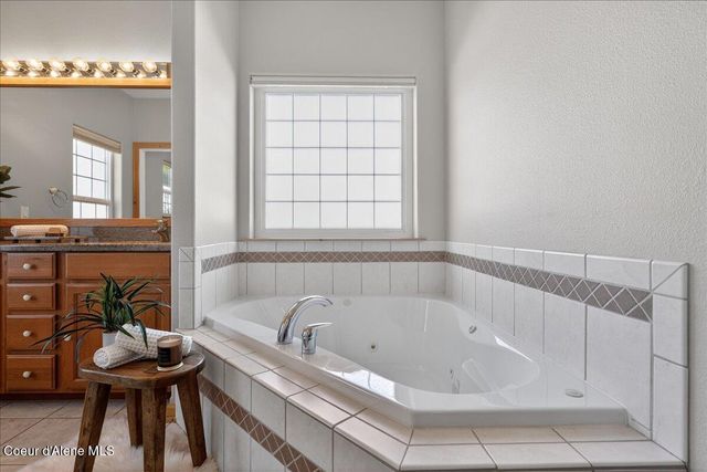 2300 W POLO GREEN AVE, Post Falls, ID 83854