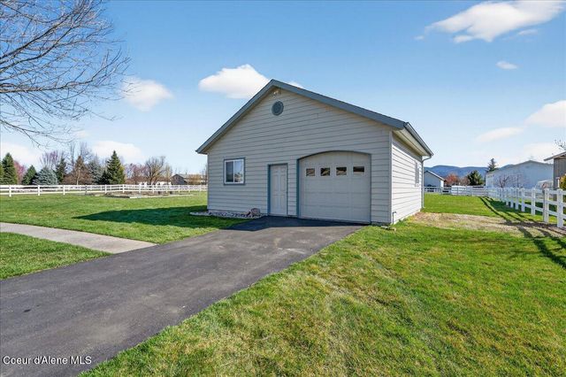 2300 W POLO GREEN AVE, Post Falls, ID 83854