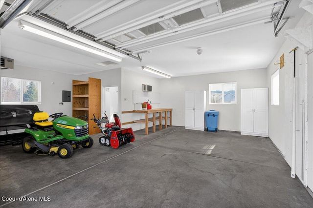 2300 W POLO GREEN AVE, Post Falls, ID 83854