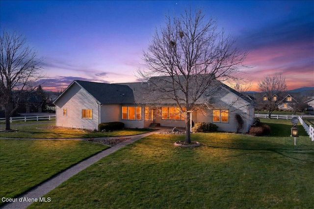 2300 W POLO GREEN AVE, Post Falls, ID 83854